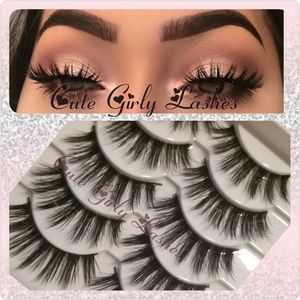 5 pair of wispy lashes